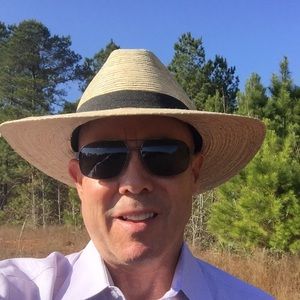 Meet your Posher, Cameron